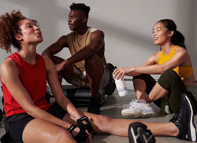 Lululemon поддержит своих клиентов, сотрудников и партнеров, пострадавших от Covid-19