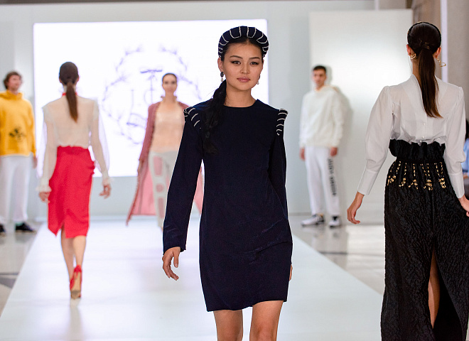 M.I.F.F  MOSCOW INTERNATIONAL FASHION FESTIVAL