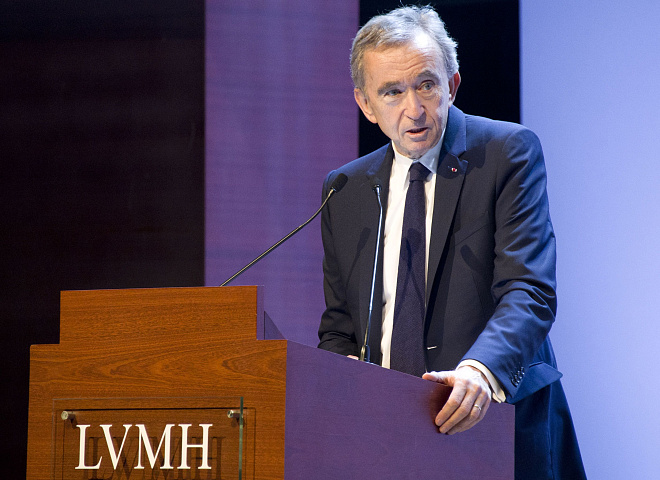 LVMH будет бесплатно производить дезинфицирующий гель для французских больниц